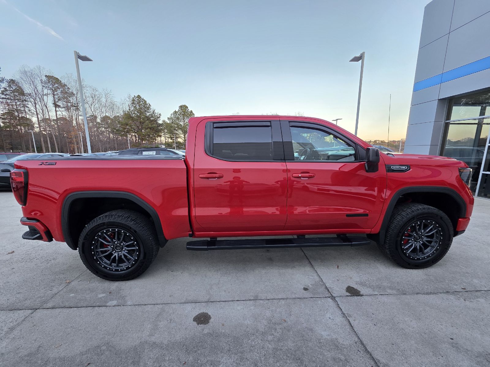 2024 Gmc Sierra 1500 Elevation photo 3