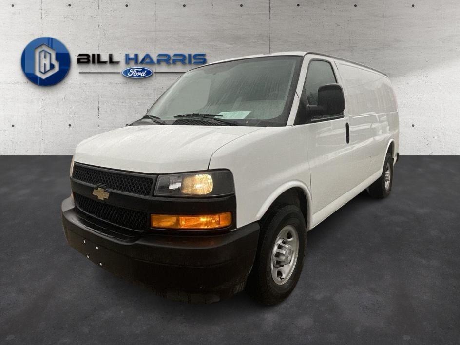2018 Chevrolet Express Cargo Work Van's photo