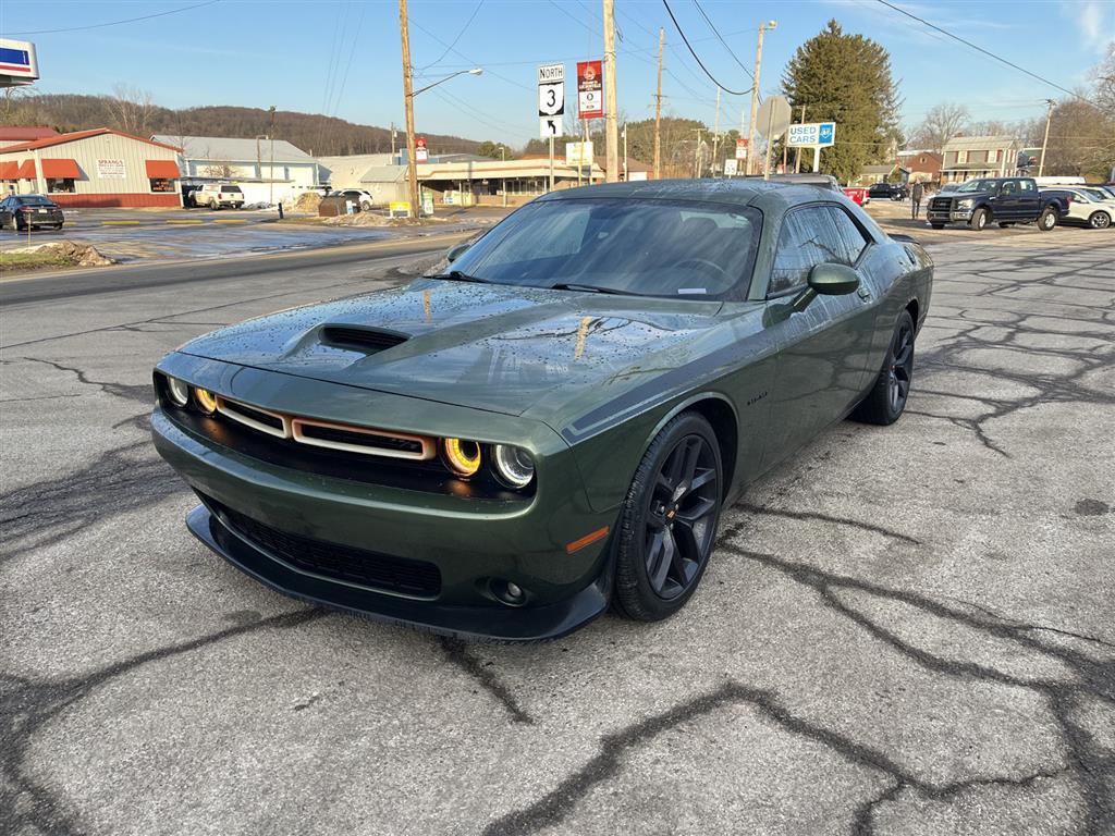 2020 Dodge Challenger R/T's photo