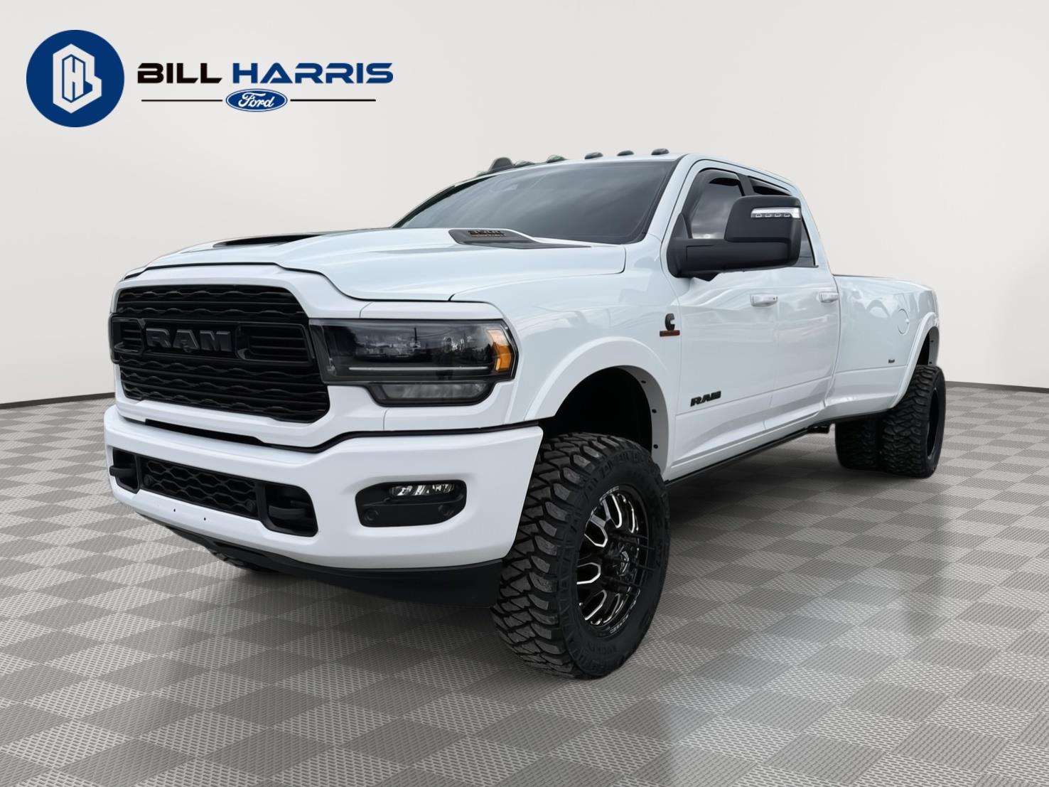2024 RAM 3500 Limited 4X4 Crew Cab LWB's photo