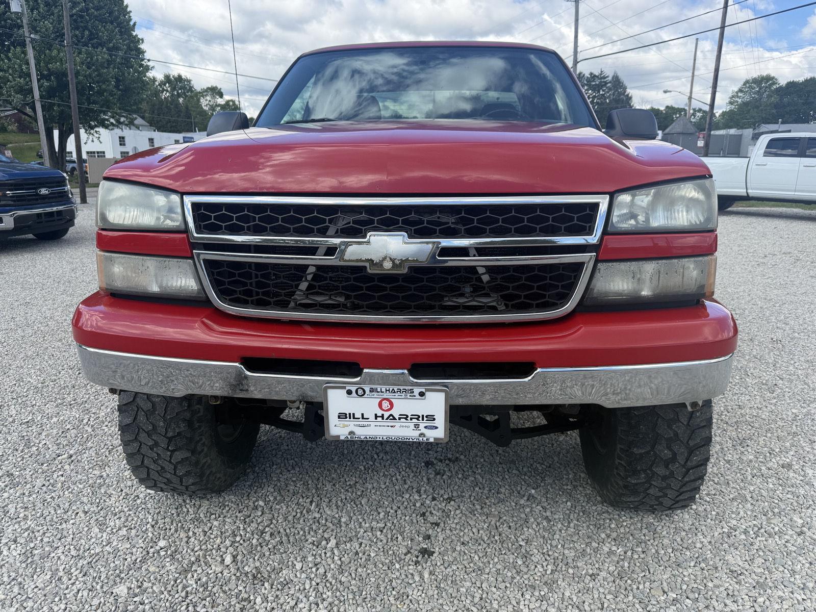 Used 2006 Chevrolet Silverado 1500 LT1 with VIN 1GCEK19B36Z142986 for sale in Ashland, OH