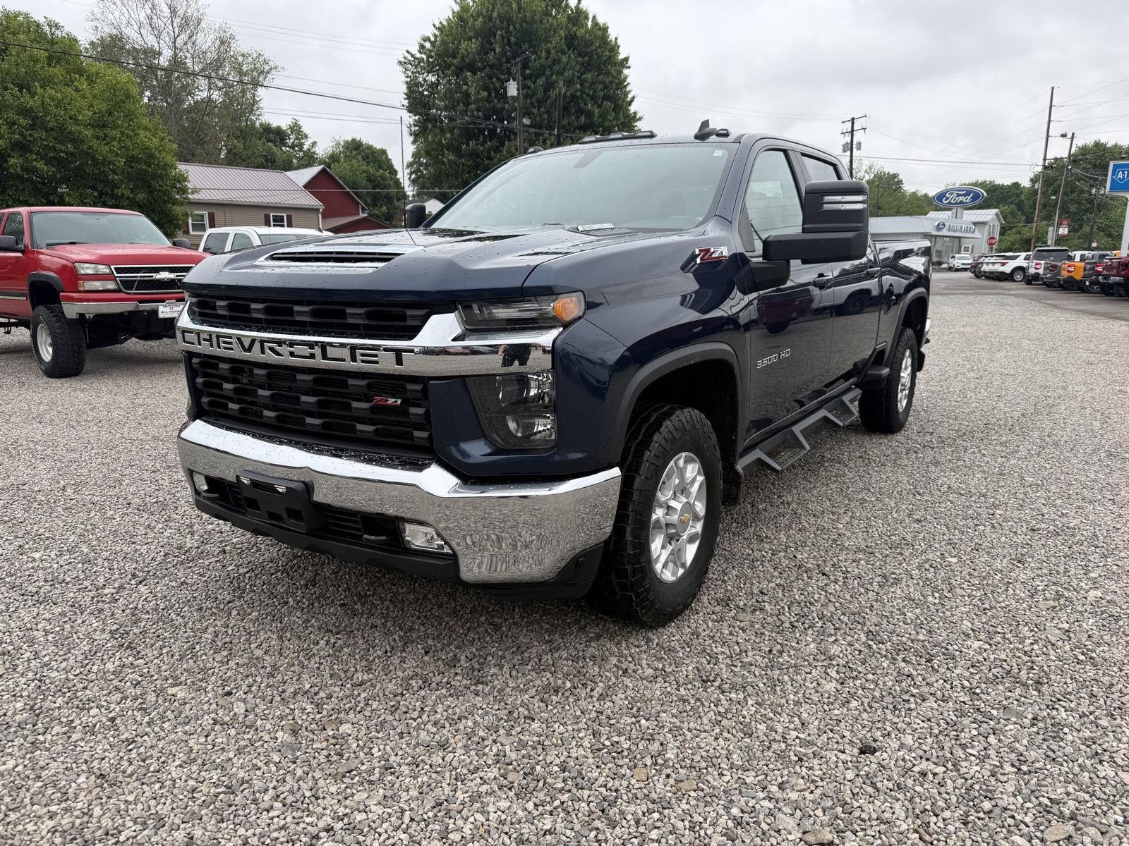 2022 Chevrolet Silverado HD LT 4WD Crew Cab Standard Box SRW's photo