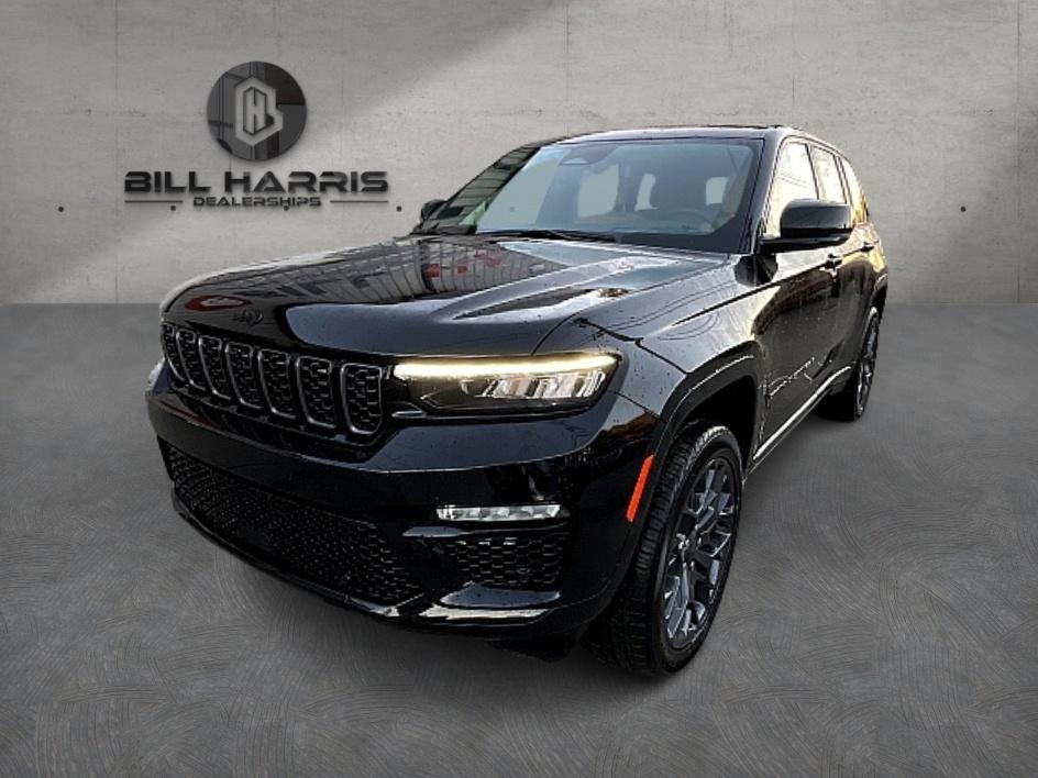 2025 Jeep Grand Cherokee Summit Reserve's photo