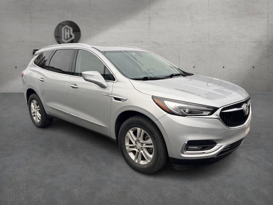 Used 2018 Buick Enclave Essence with VIN 5GAERBKW3JJ157348 for sale in Ashland, OH