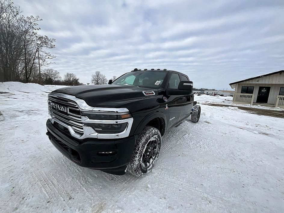 2026 RAM 3500 Big Horn 4X4 Crew Cab's photo