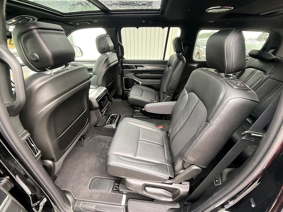 2026 Jeep Grand Wagoneer Limited Reserve - Photo 26