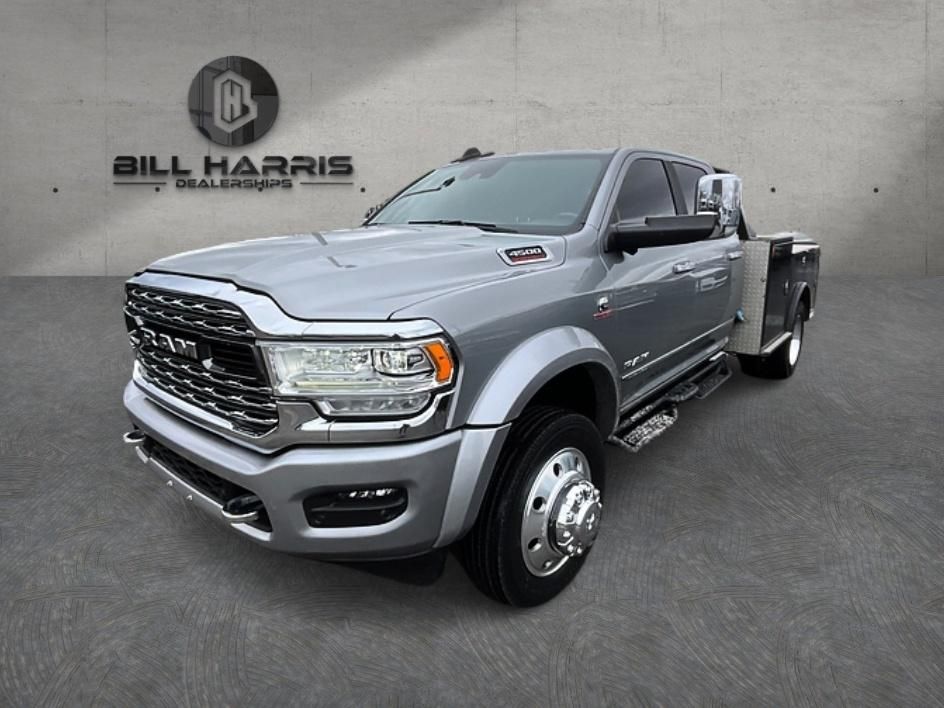 2022 RAM 4500 Limited 4X4 Crew Cab DRW 173" WB's photo