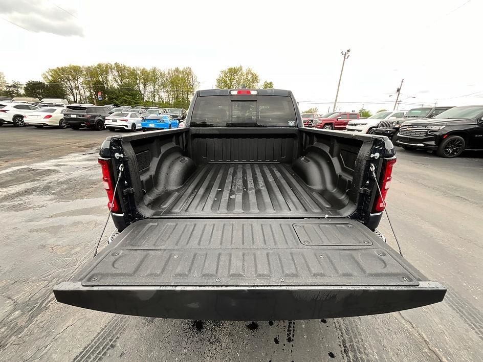 2026 RAM 1500 Laramie - Photo 8