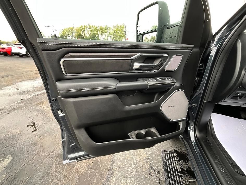 2026 RAM 1500 Laramie - Photo 12