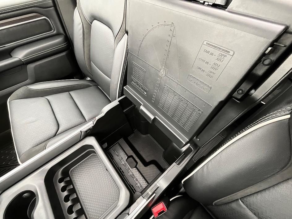 2026 RAM 1500 Laramie - Photo 32