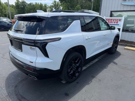 2024 Chevrolet Traverse RS 