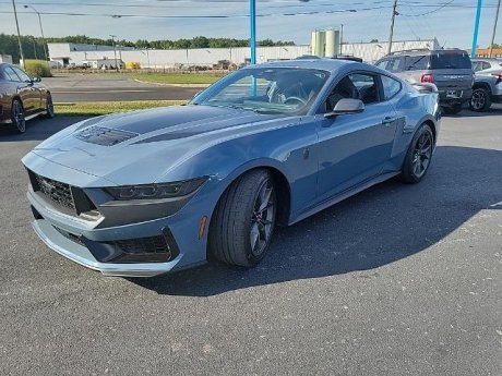 2025 Ford Mustang Dark Horse 