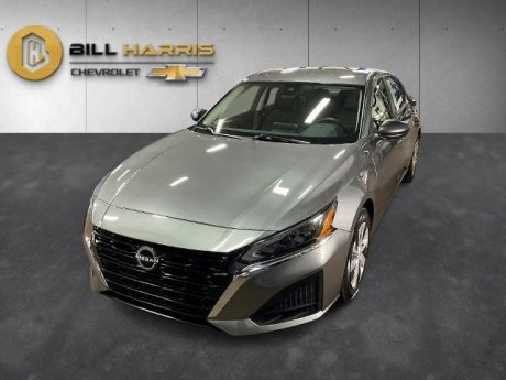 2025 Nissan Altima S FWD 