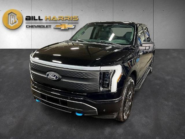 2025 Ford F-150 Lightning Flash's photo