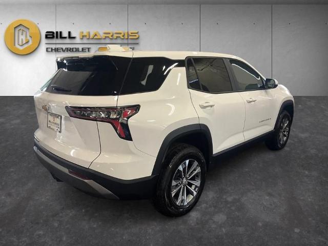 2027 Chevrolet Equinox LT - Photo 2