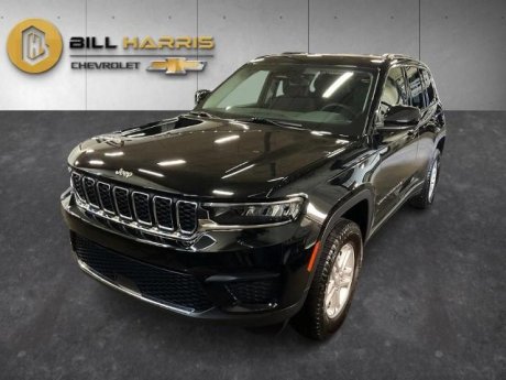 2023 Jeep Grand Cherokee Laredo 4x4 