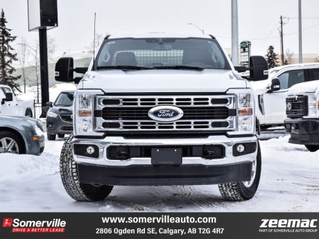 2023 Ford F-350 XLT