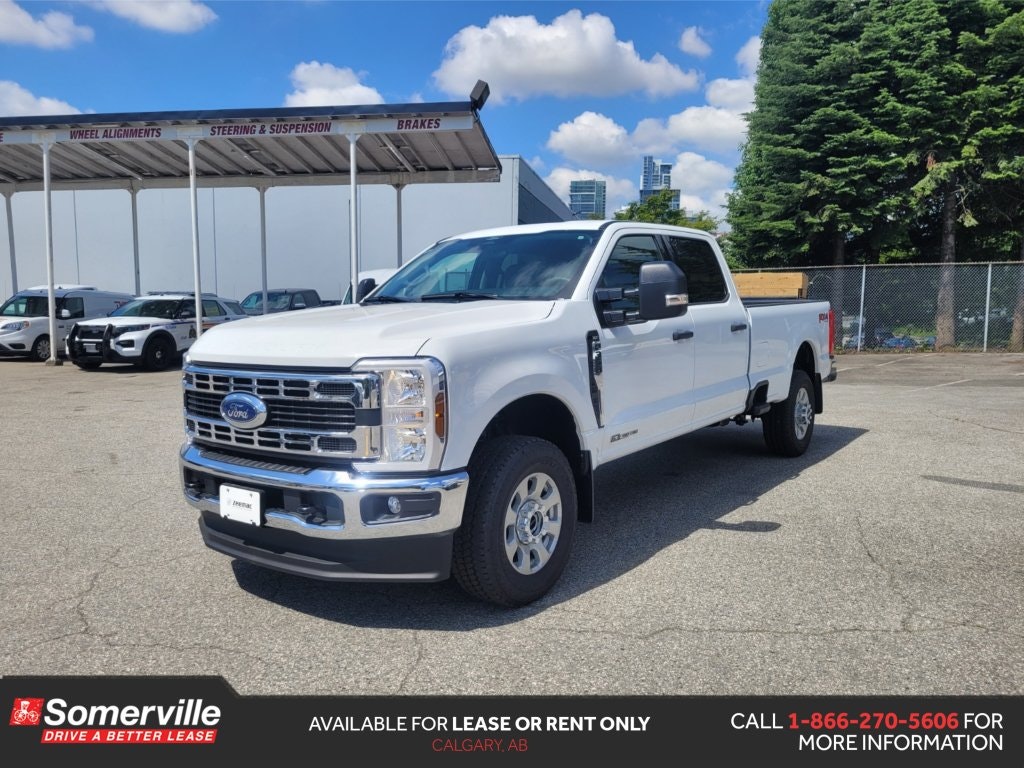 2024 Ford Super Duty F-350 SRW XLT (FC24014AB) Main Image