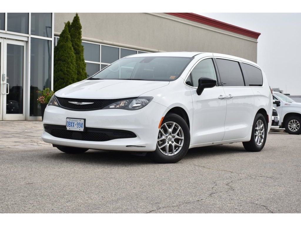 2024 Chrysler Grand Caravan SXT (A21354) Main Image