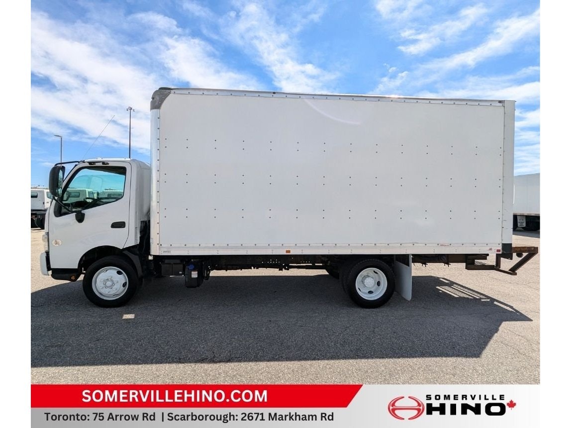 2020 Hino 195 (HU857) Main Image