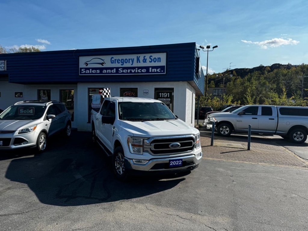 2022 Ford F-150 XLT (b096) Main Image