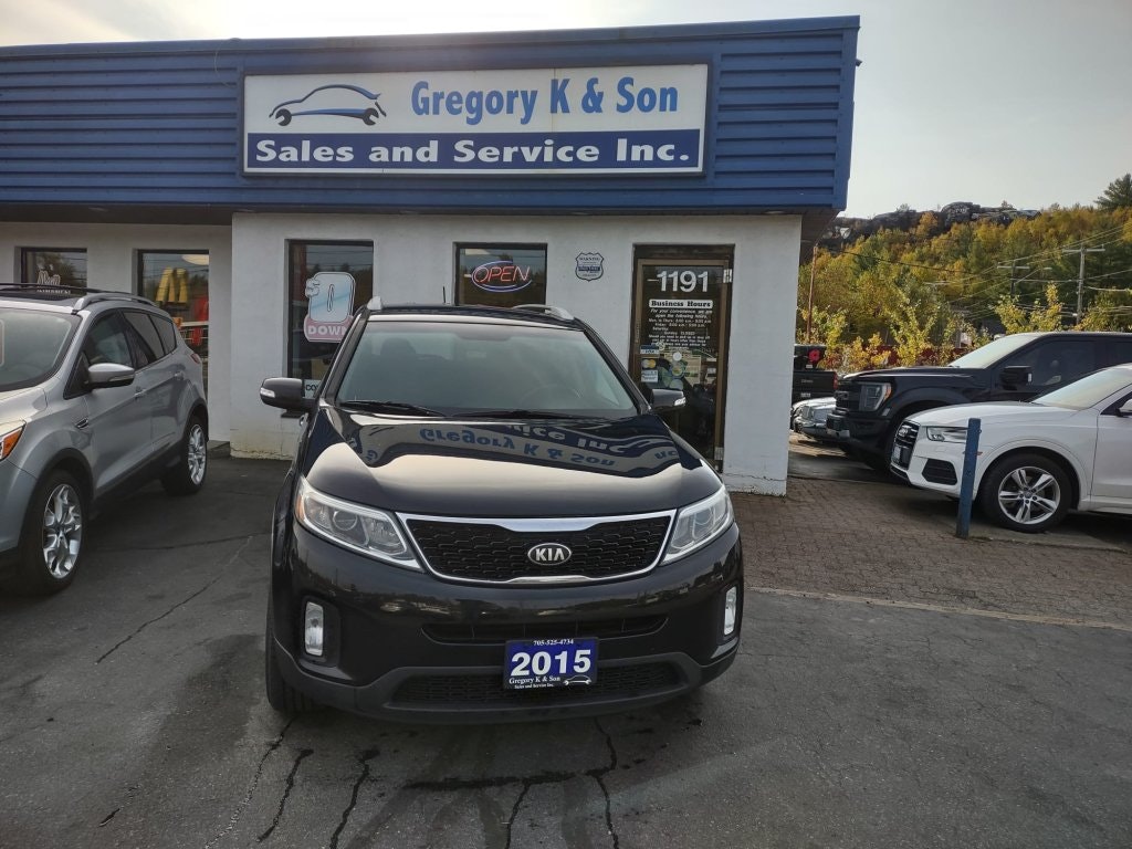 2015 Kia Sorento LX (B094) Main Image