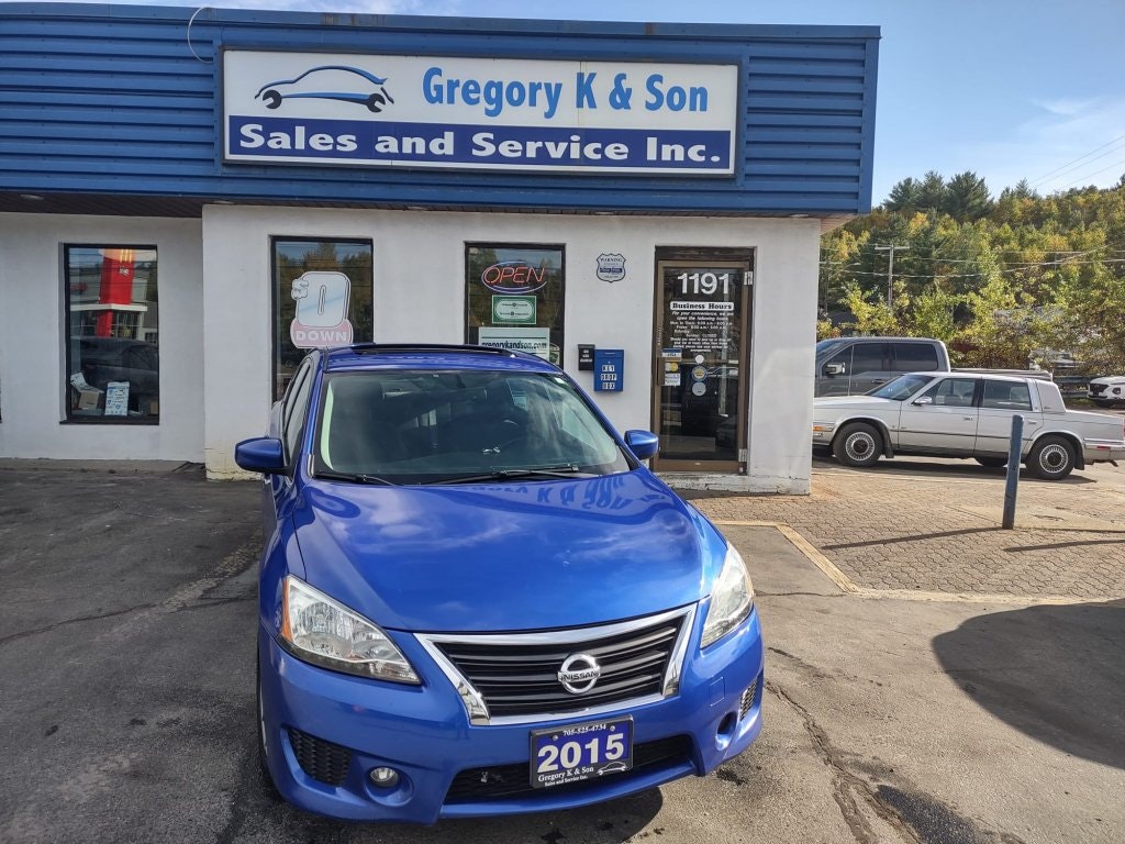 2015 Nissan Sentra SR (B232) Main Image