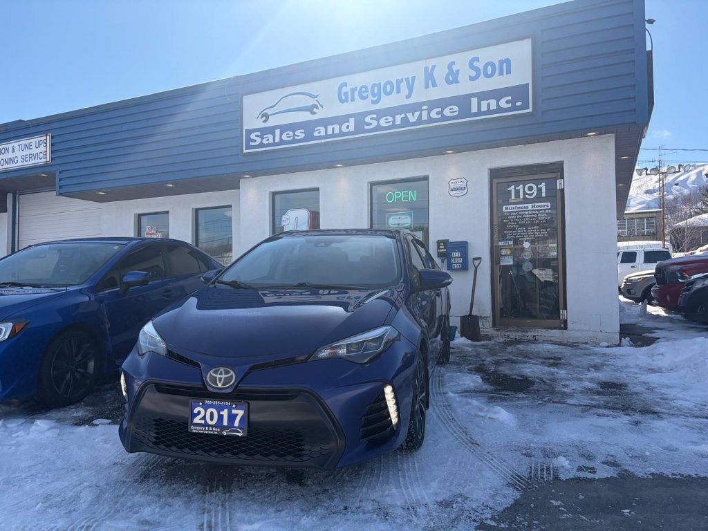 2017 Toyota Corolla SE (B294) Main Image