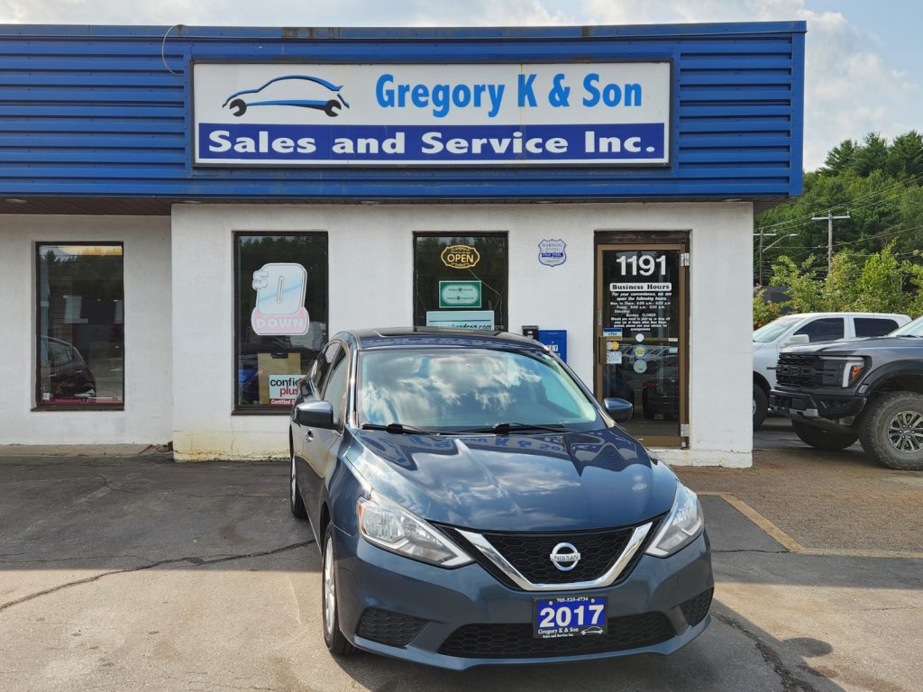 2017 Nissan Sentra SV (B347) Main Image