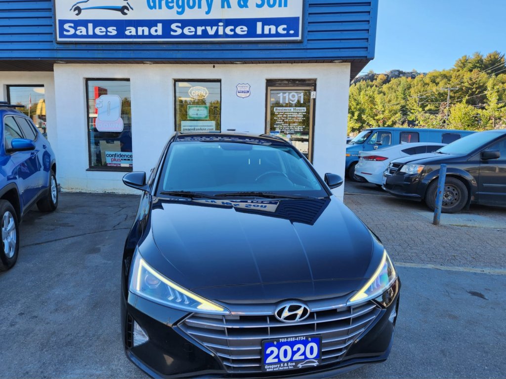 2020 Hyundai Elantra Preferred (B376) Main Image