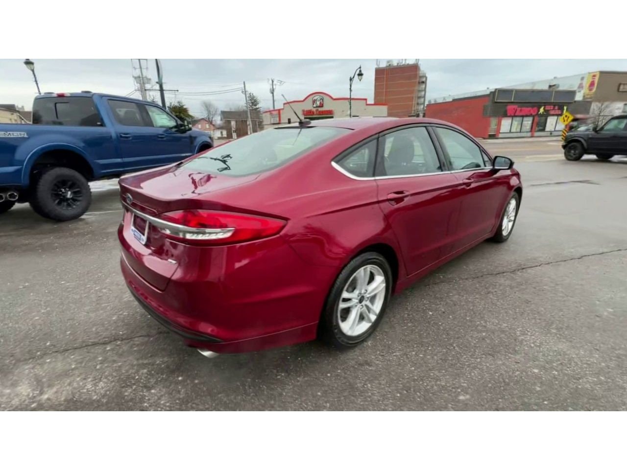 2018 Ford Fusion - P20810 Full Image 8