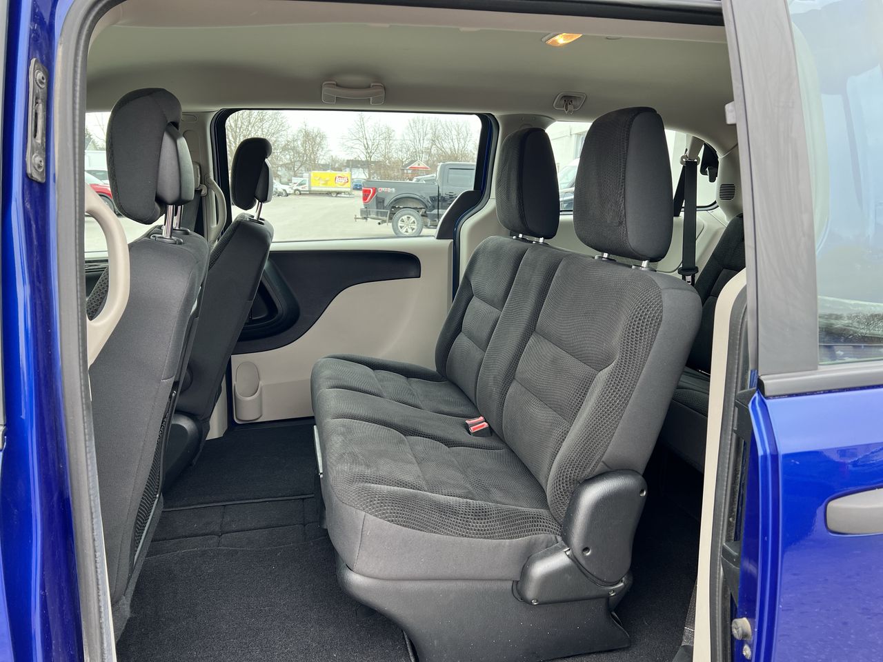 2019 Dodge Grand Caravan Canada Value Package - P20763A Mobile Image 20