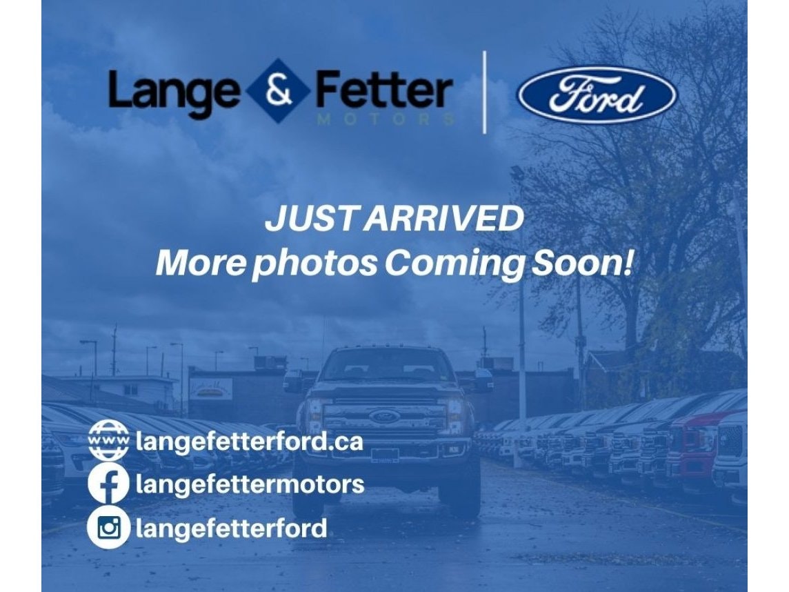 2022 Ford Explorer - P21026 Full Image 2