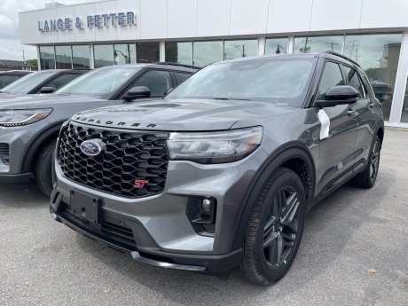 2025 Ford Explorer St 