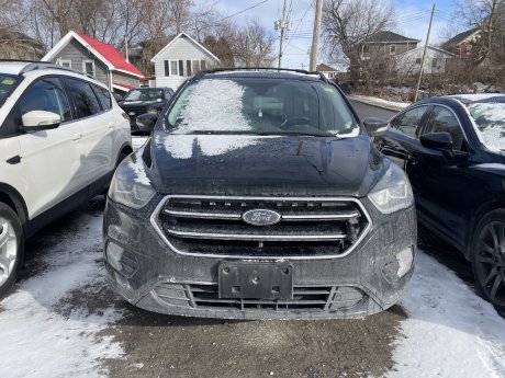 2018 Ford Escape Titanium | GREAT PRICE ! | LOADED UP! | 