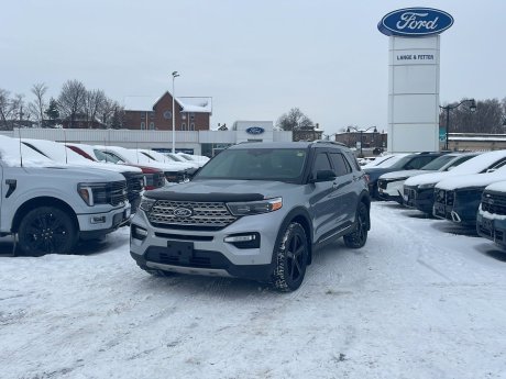 2022 Ford Explorer Limited | 2ND ROW CAPTAIN'S CHAIRS | 