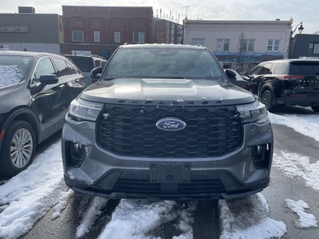 2025 Ford Explorer ST-Line | NEXT TO NEW! | 