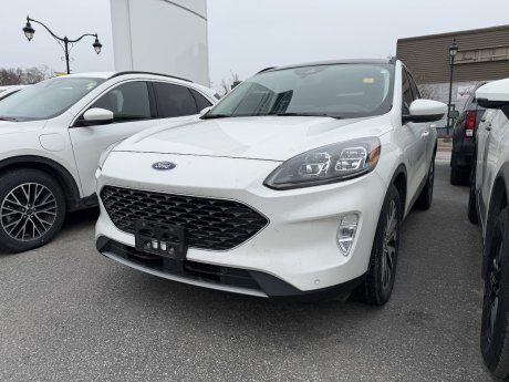 2022 Ford Escape Titanium 