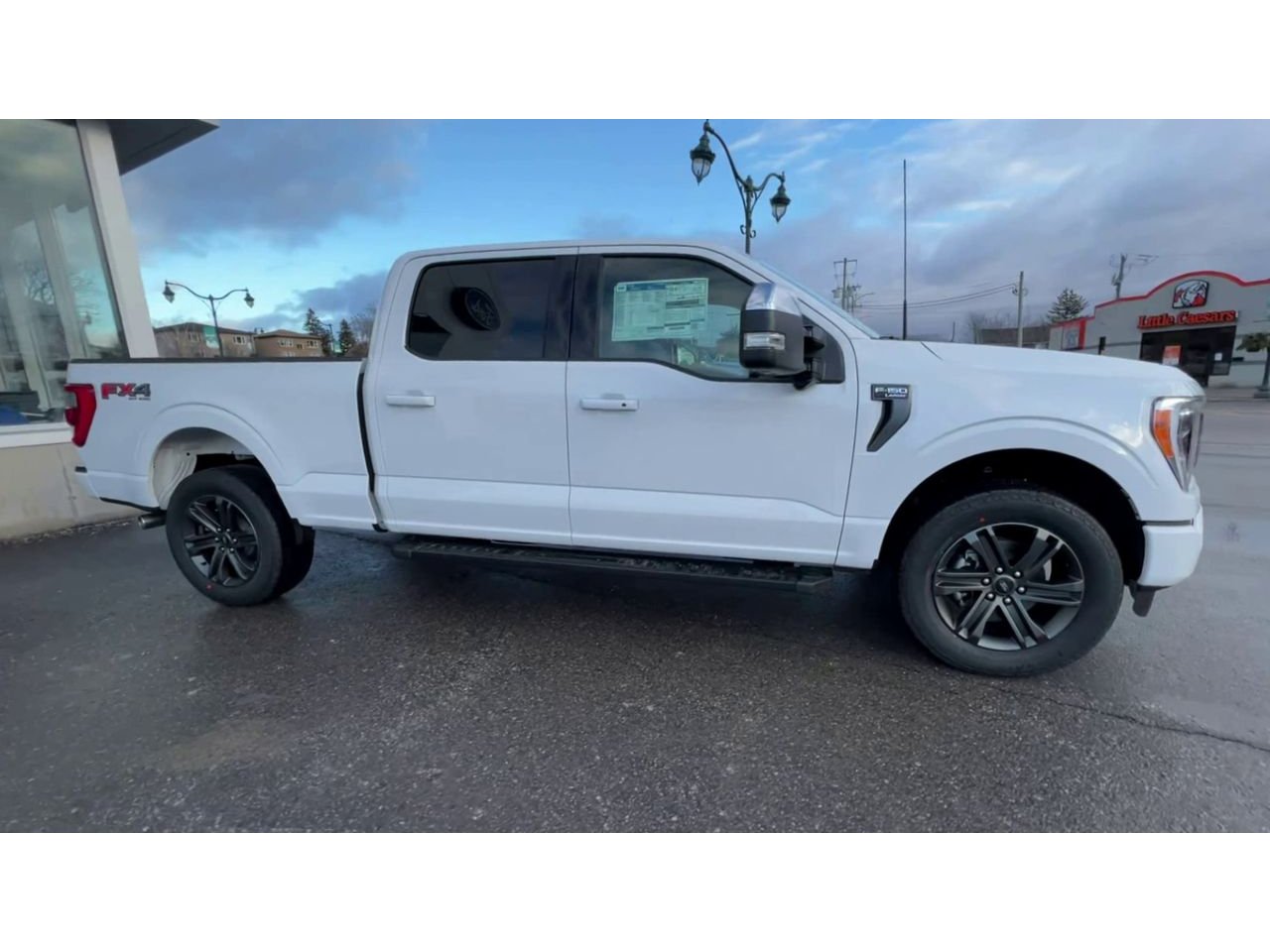 2022 Ford F-150 Lariat - 20726 Mobile Image 1