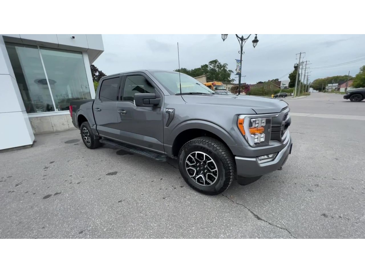 2022 Ford F-150 XLT - 20485A Mobile Image 1