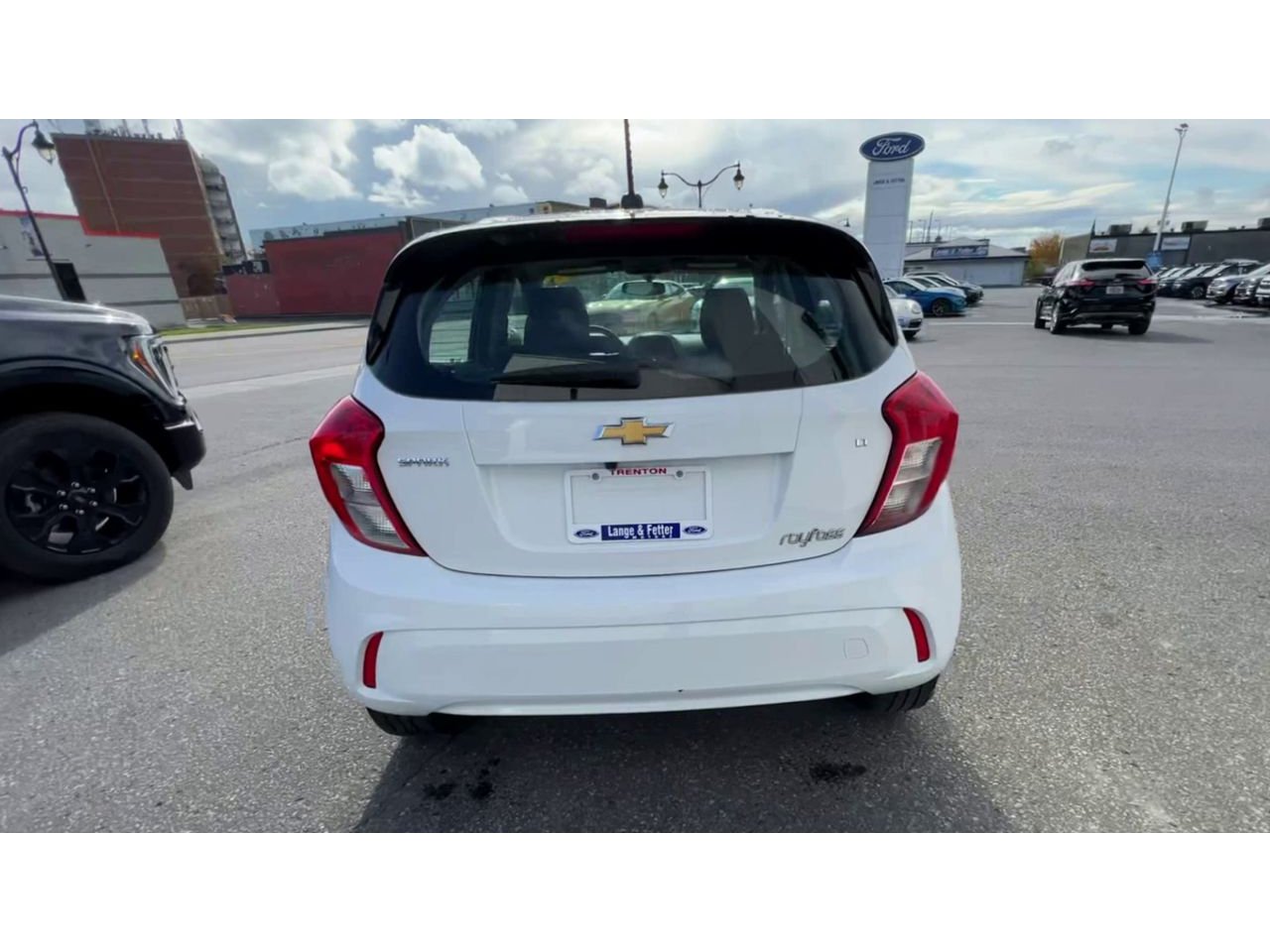 2019 Chevrolet Spark Lt - P20680 Mobile Image 6
