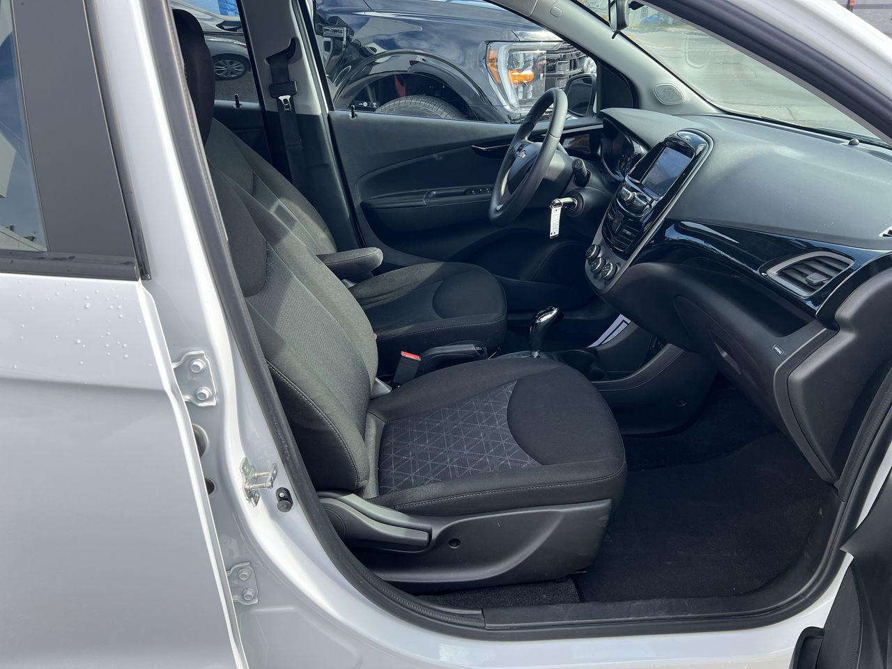 2019 Chevrolet Spark Lt - P20680 Mobile Image 22