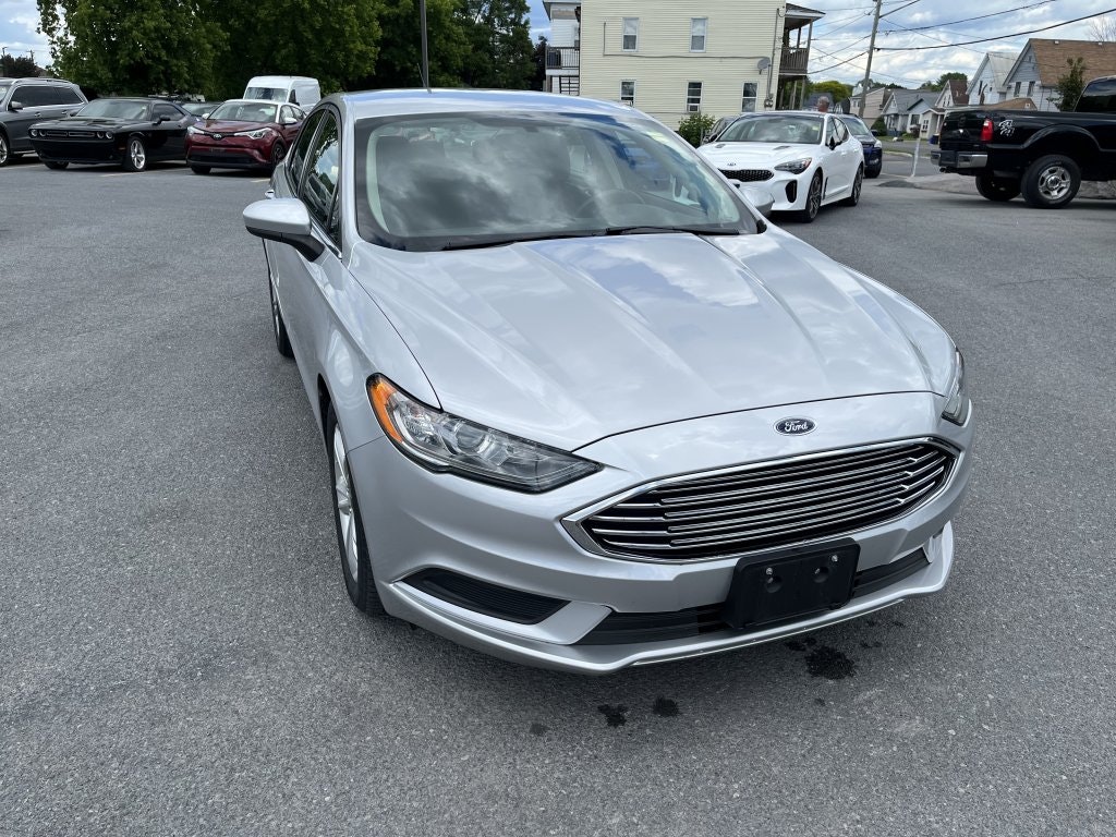 2018 Ford FUSION SE (22211A) Main Image