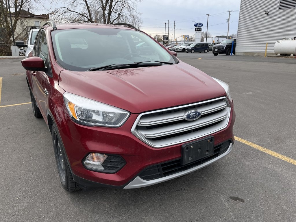 2018 Ford Escape SE (22276A) Main Image