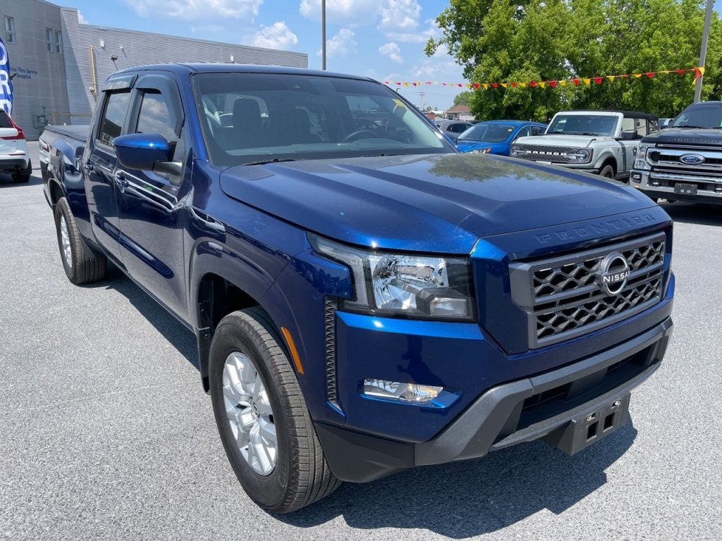 2022 Nissan Frontier SV (23104A) Main Image