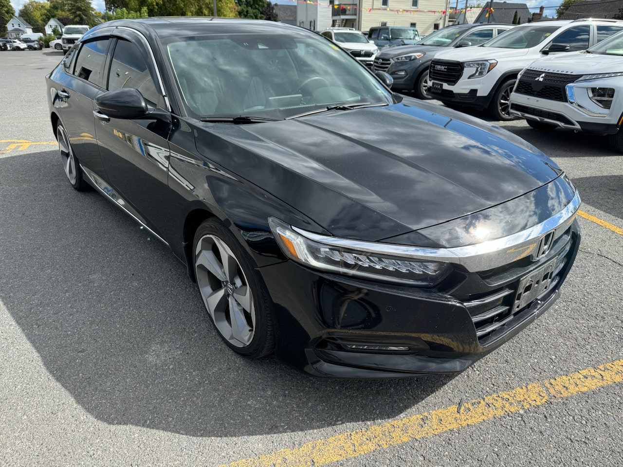 2019 Honda Accord Sedan Touring (J1609E) Main Image