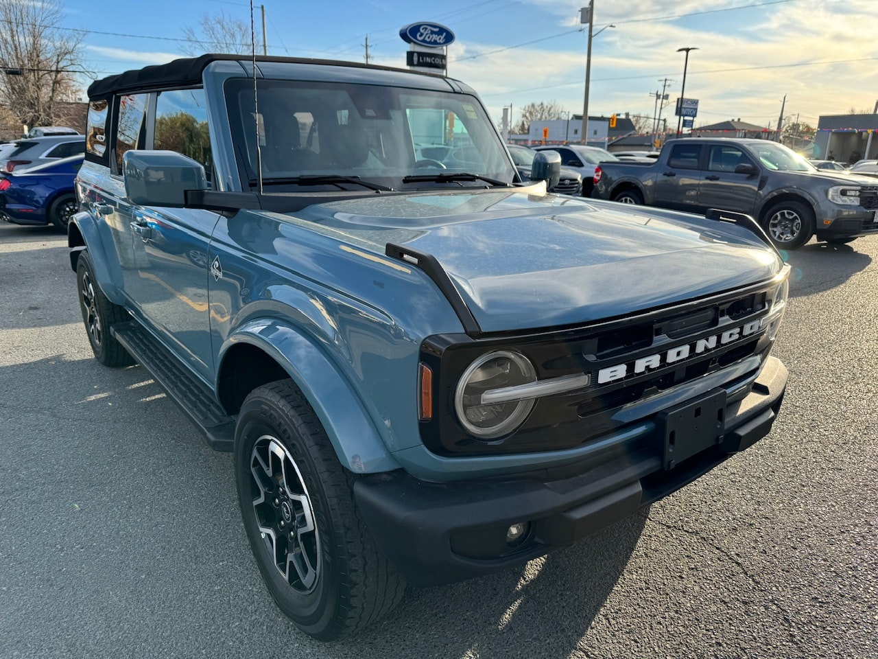 2021 Ford Bronco (24438A) Main Image