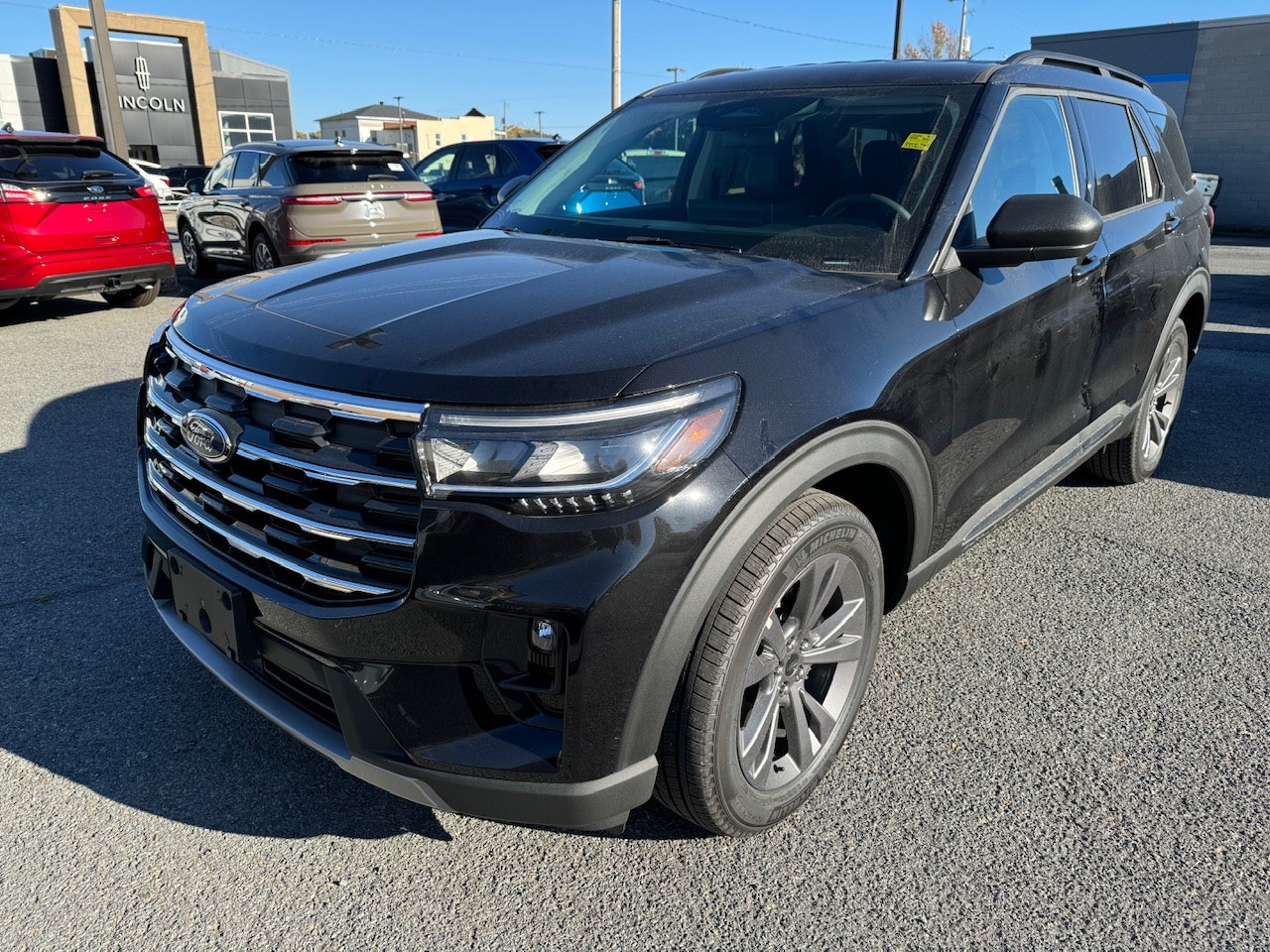 2025 Ford Explorer ACTIVE (25016) Main Image