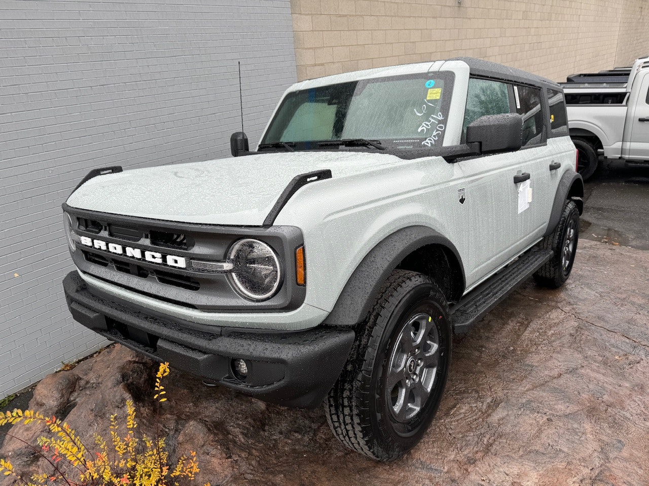 2024 Ford Bronco BIG BEND (24680) Main Image