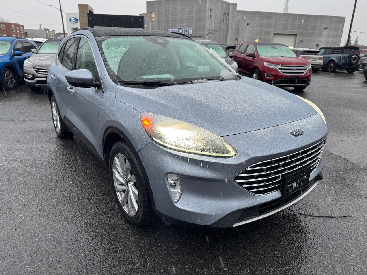 2022 Ford Escape Titanium (25045A) Main Image